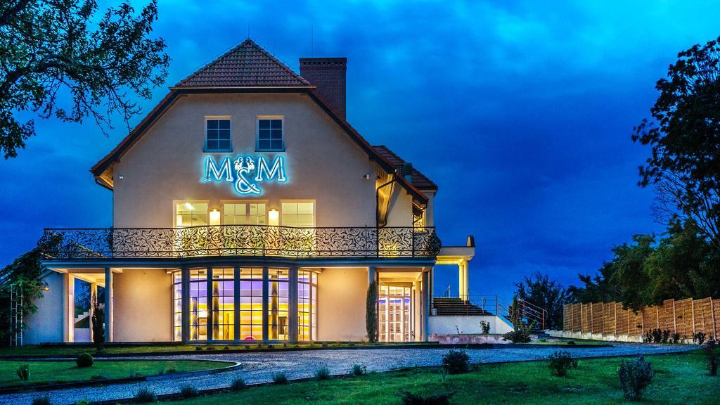 Apartamenty M&M Mikołajki Exteriör bild