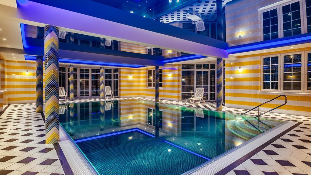 Apartamenty M&M Mikołajki Exteriör bild