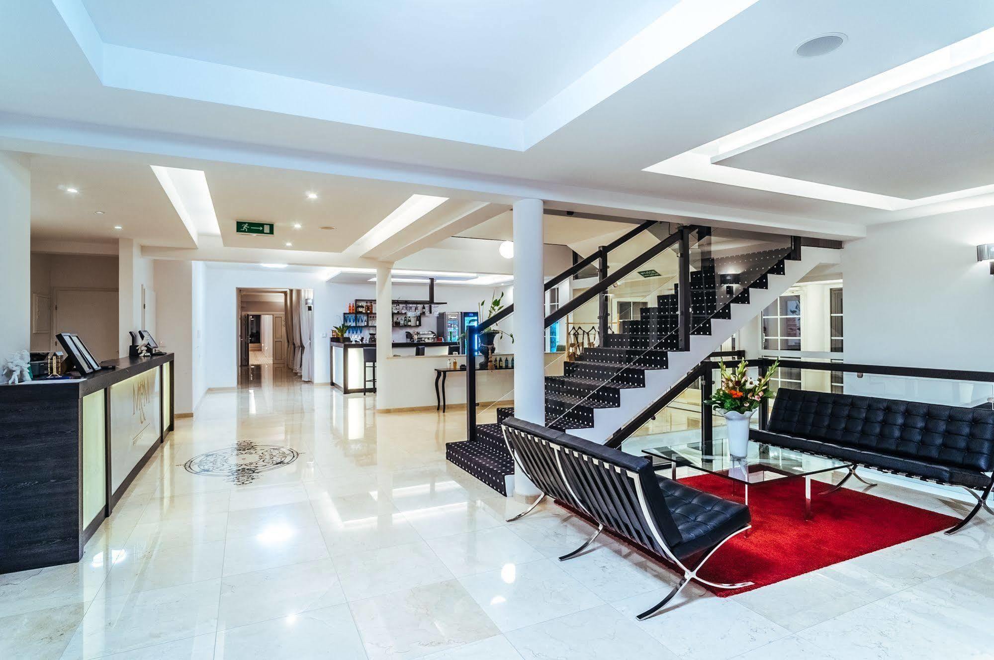 Apartamenty M&M Mikołajki Exteriör bild